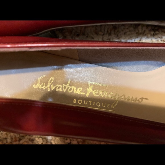 Salvatore Ferragamo. Woman leather shoes size 7 - Picture 5 of 12